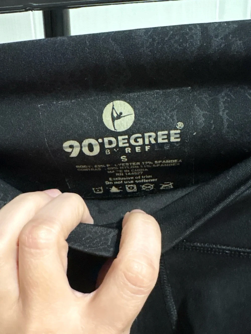 90 Degree By Reflex Black Performance Leggings with Logo Waistband